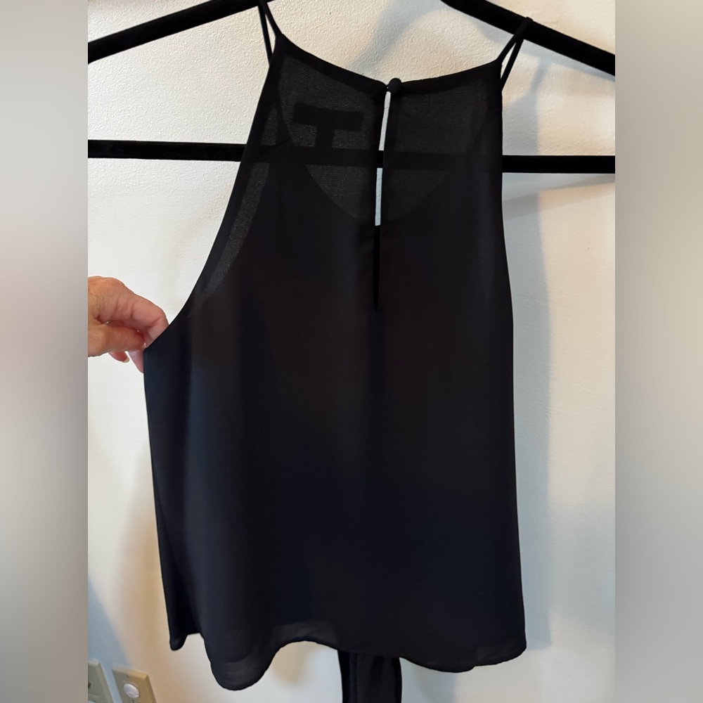 NWOT Express Eyelet Tie Halter, XS Black - Picture 3 of 4